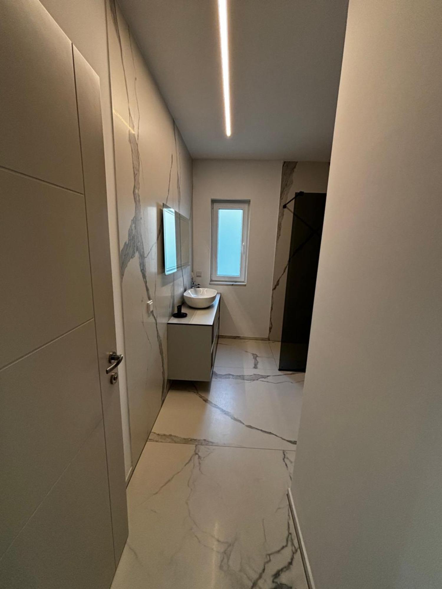 Luxor Apartman 4 SJJ Exteriér fotografie